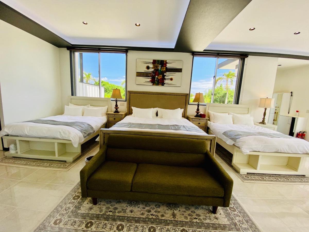 Palm Tree House Ishigaki - パームツリーハウス石垣 Hotel Exterior photo